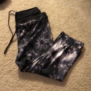 Black tie dye yoga pants